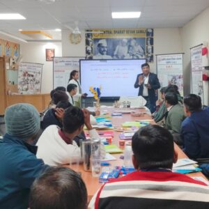 f279c6cd-01bd-497f-9042-d57f4a325300